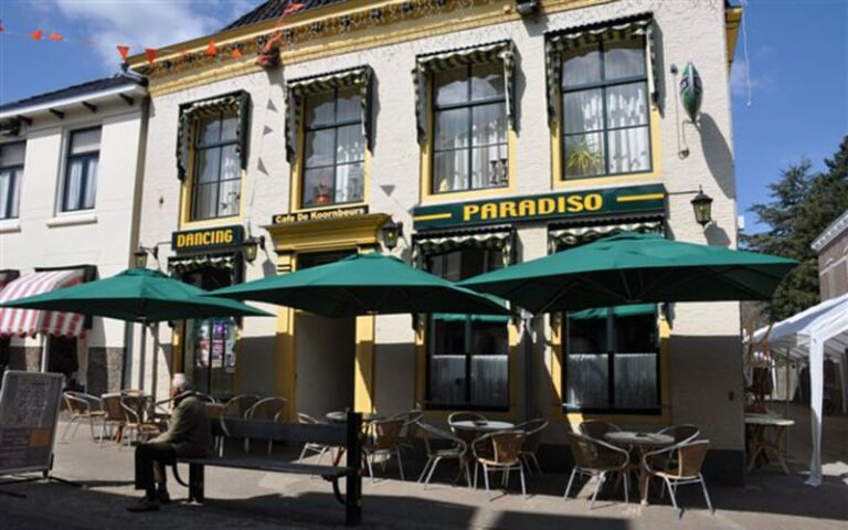 p6-uno-en-duo-paradiso-bar-kollum-380jgbc75x8lmn9610r6yo