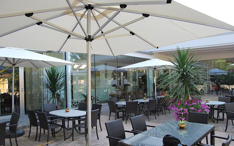 patio-pro-white-restaurant-380j9vrmcowjp8kf5j0r28